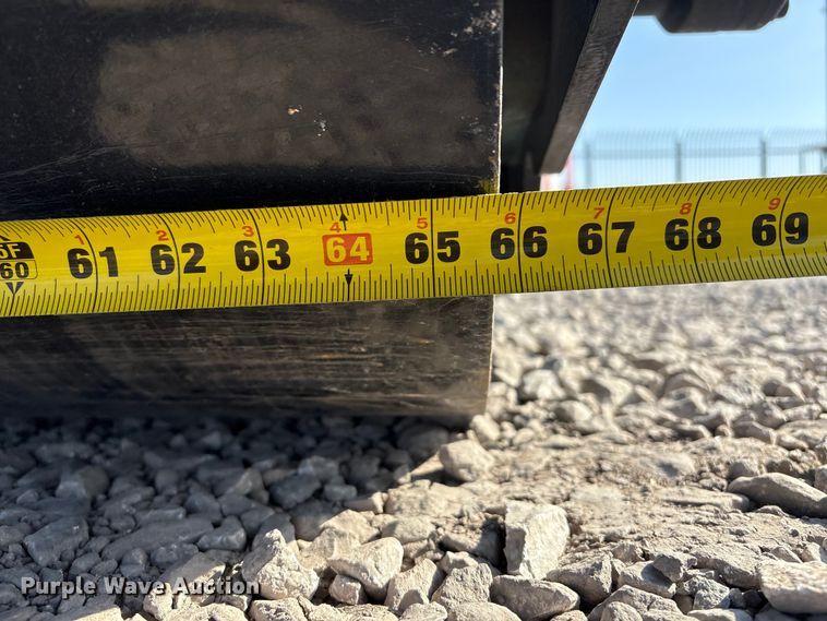 image for item FG2785 2025 Giyi GY-VR66 skid steer vibratory roller