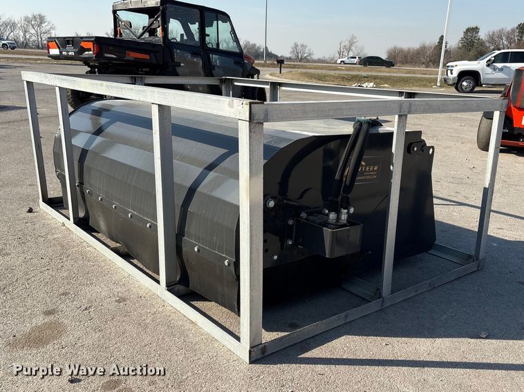 image for item FG2786 2025 Arteer SS-72W skid steer sweeper