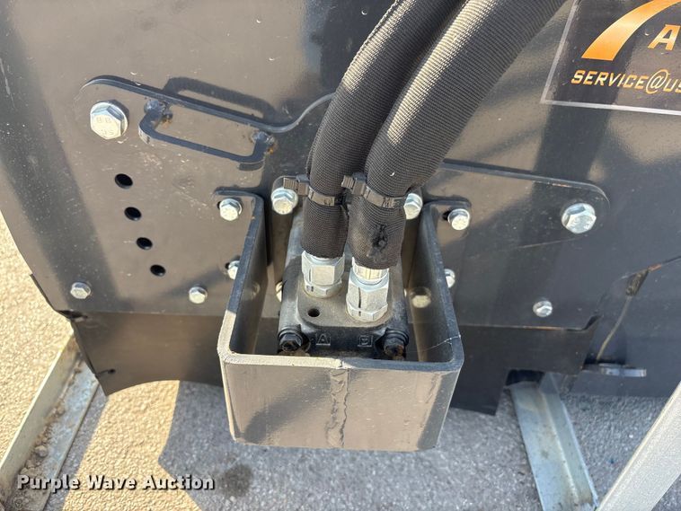 image for item FG2786 2025 Arteer SS-72W skid steer sweeper