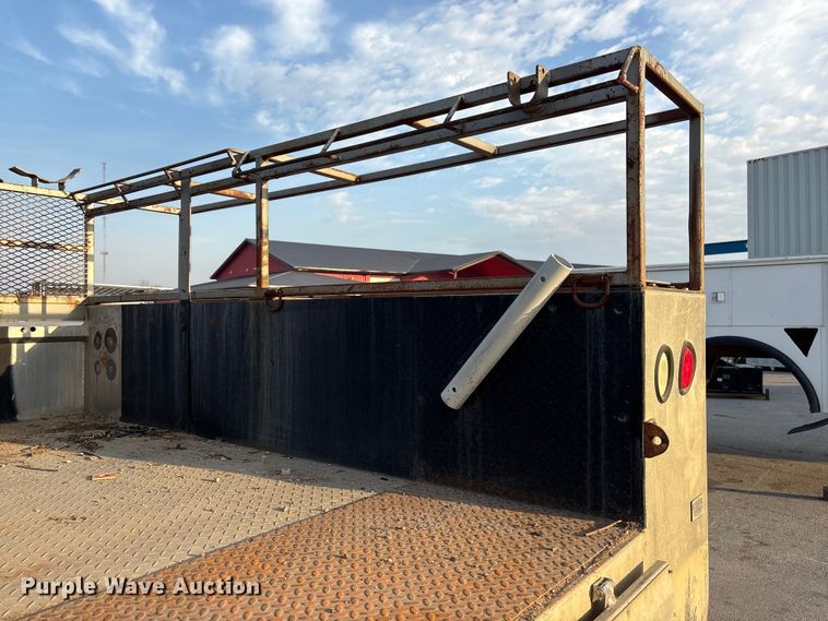 image for item FG2789 2007 Alum-Line utility pickup truck bed