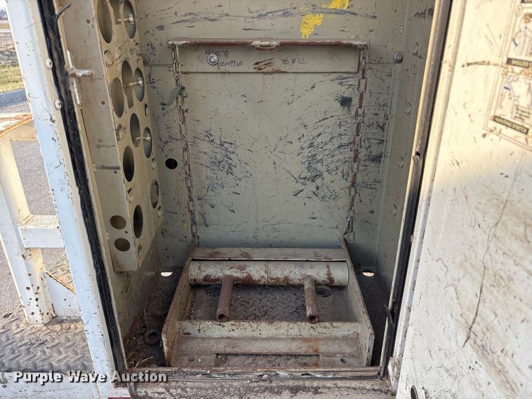 image for item FG2790 Knapheide 6121HC utility truck bed