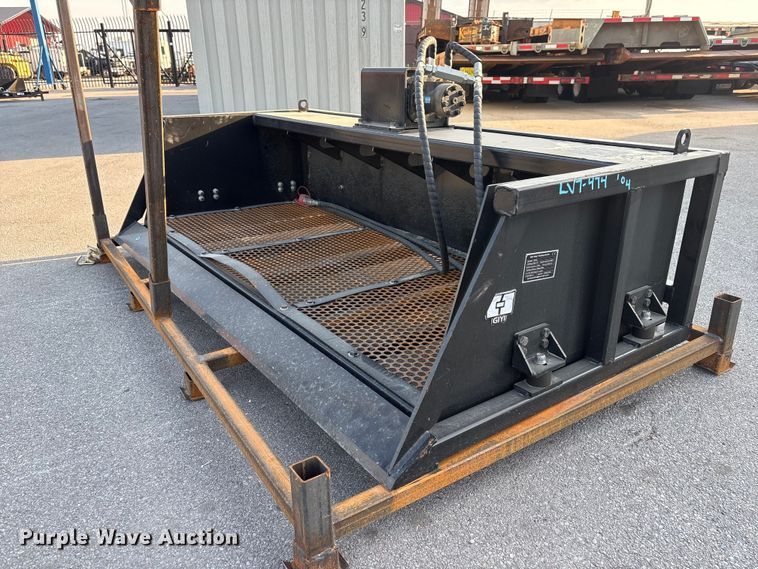 image for item FG2791 2025 Giyi VB79  skid steer vibrating bucket