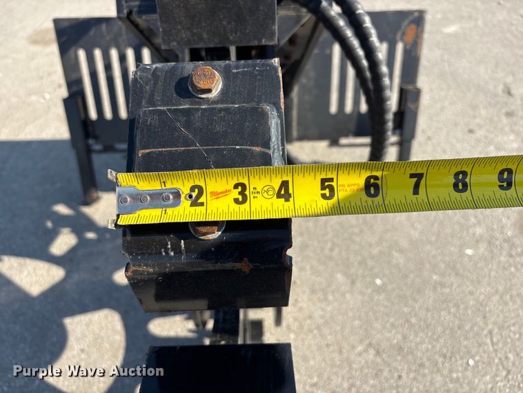 image for item FG2792 2025 Giyi SCW6 skid steer steering compactor wheel