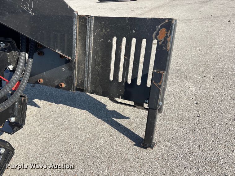 image for item FG2792 2025 Giyi SCW6 skid steer steering compactor wheel