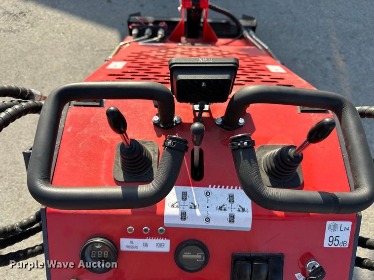 image for item FG2798 2025 ACT YSRT14 compact utility loader