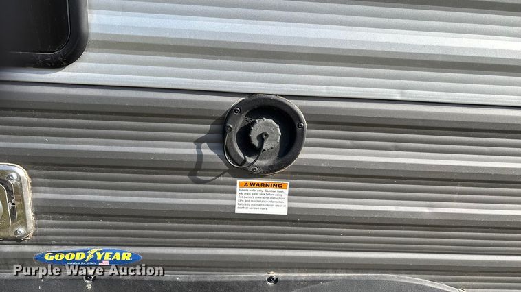 image for item FI0792 2021 Jayco 224BH Jay Flight camper