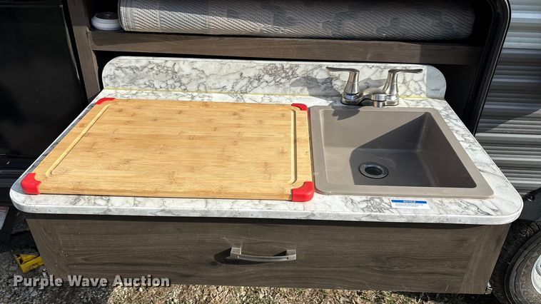 image for item FI0792 2021 Jayco 224BH Jay Flight camper