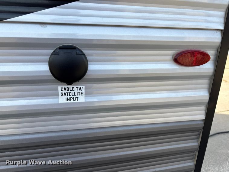 image for item FI0792 2021 Jayco 224BH Jay Flight camper