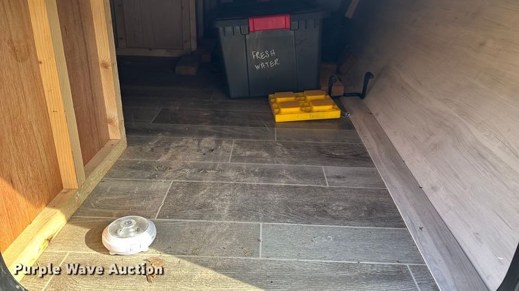 image for item FI0792 2021 Jayco 224BH Jay Flight camper