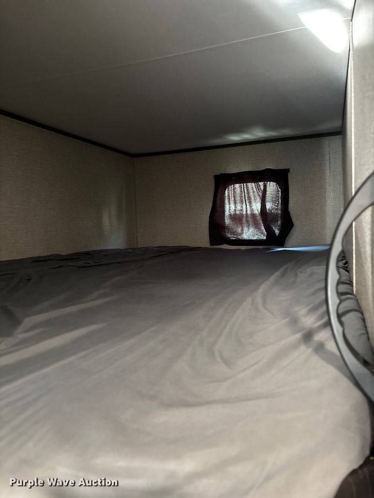 image for item FI0792 2021 Jayco 224BH Jay Flight camper