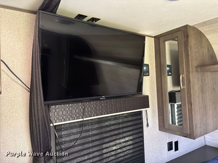 image for item FI0792 2021 Jayco 224BH Jay Flight camper