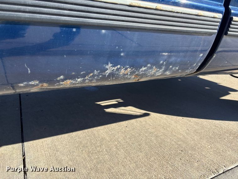 image for item FI0926 1995 GMC Sierra 2500 Ext. Cab pickup truck