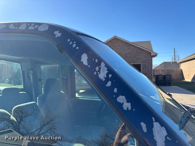 image for item FI0926 1995 GMC Sierra 2500 Ext. Cab pickup truck