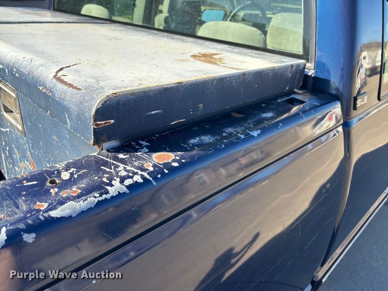 image for item FI0926 1995 GMC Sierra 2500 Ext. Cab pickup truck