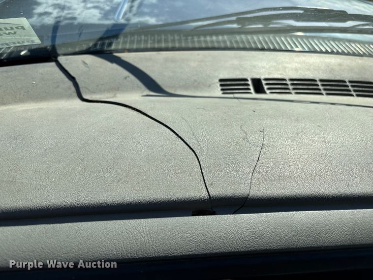 image for item FI0926 1995 GMC Sierra 2500 Ext. Cab pickup truck