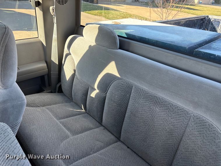 image for item FI0926 1995 GMC Sierra 2500 Ext. Cab pickup truck