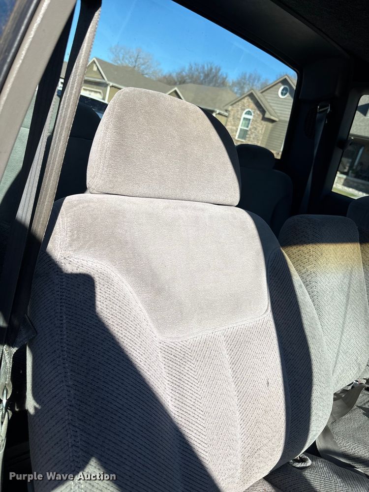 image for item FI0926 1995 GMC Sierra 2500 Ext. Cab pickup truck