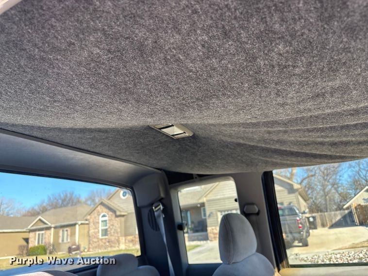 image for item FI0926 1995 GMC Sierra 2500 Ext. Cab pickup truck