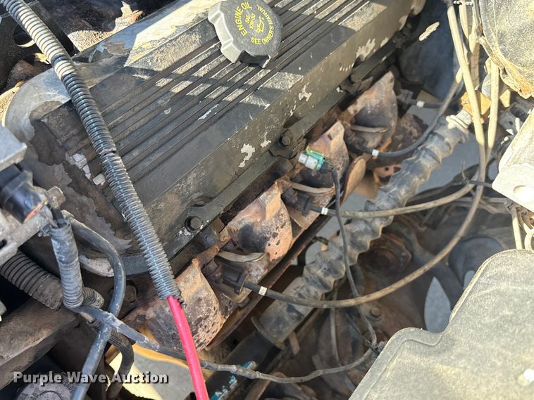 image for item FI0926 1995 GMC Sierra 2500 Ext. Cab pickup truck