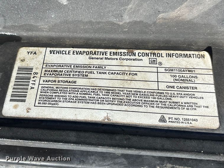 image for item FI0926 1995 GMC Sierra 2500 Ext. Cab pickup truck