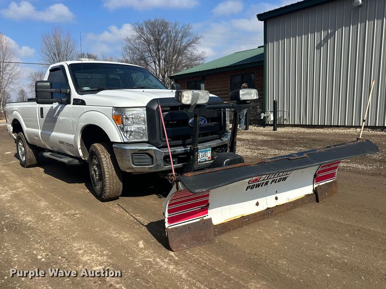 image for item FK1714 2015 Ford F350 Super Duty pickup truck