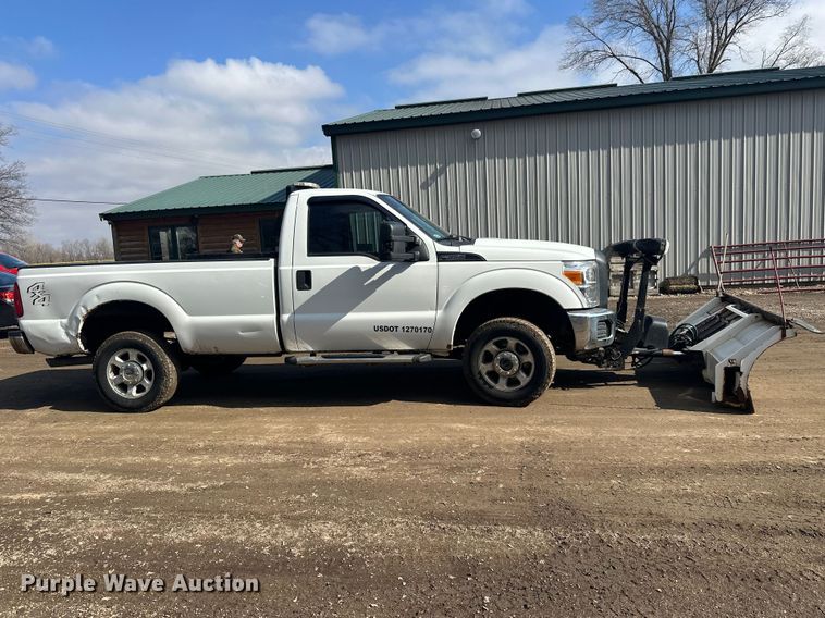 image for item FK1714 2015 Ford F350 Super Duty pickup truck