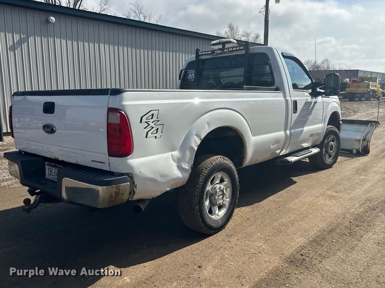 image for item FK1714 2015 Ford F350 Super Duty pickup truck