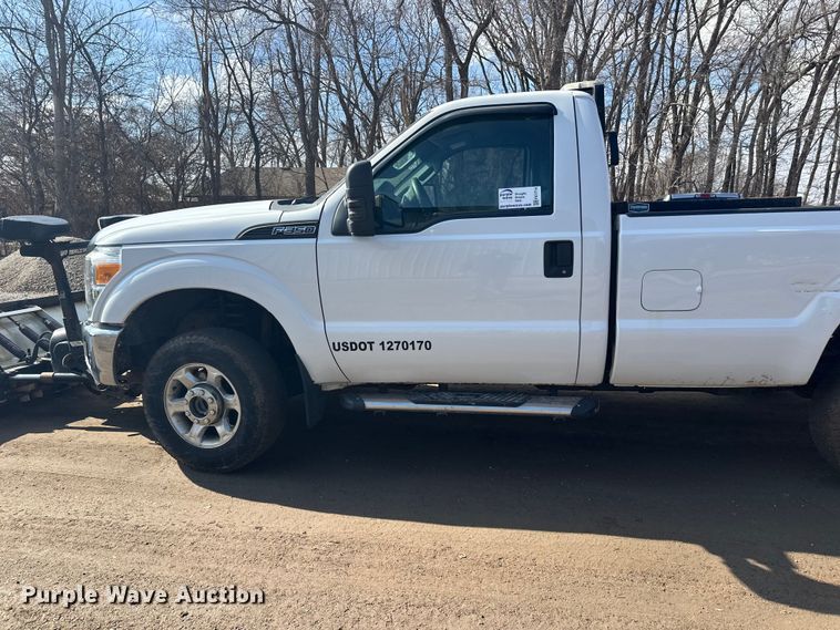 image for item FK1714 2015 Ford F350 Super Duty pickup truck