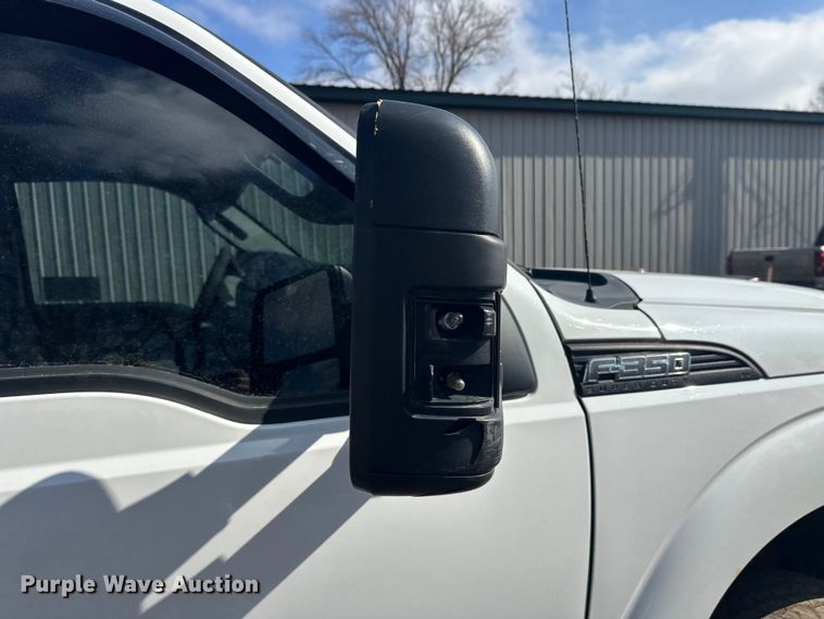 image for item FK1714 2015 Ford F350 Super Duty pickup truck