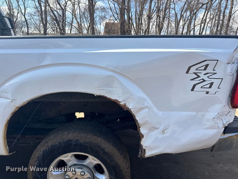image for item FK1714 2015 Ford F350 Super Duty pickup truck