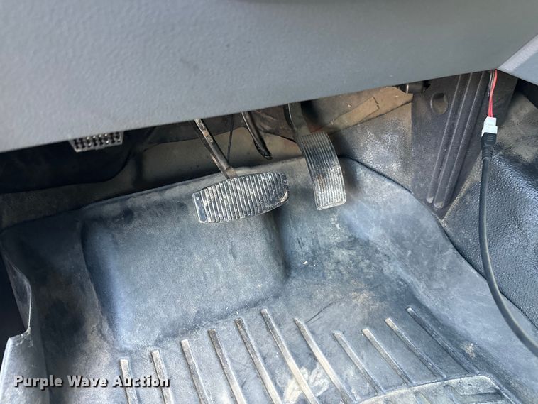 image for item FK1714 2015 Ford F350 Super Duty pickup truck