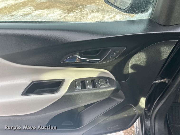 image for item FK1807 2020 Chevrolet Equinox SUV