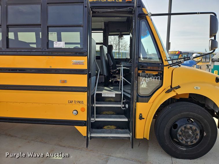 image for item FN5588 2009 Thomas Built school bus