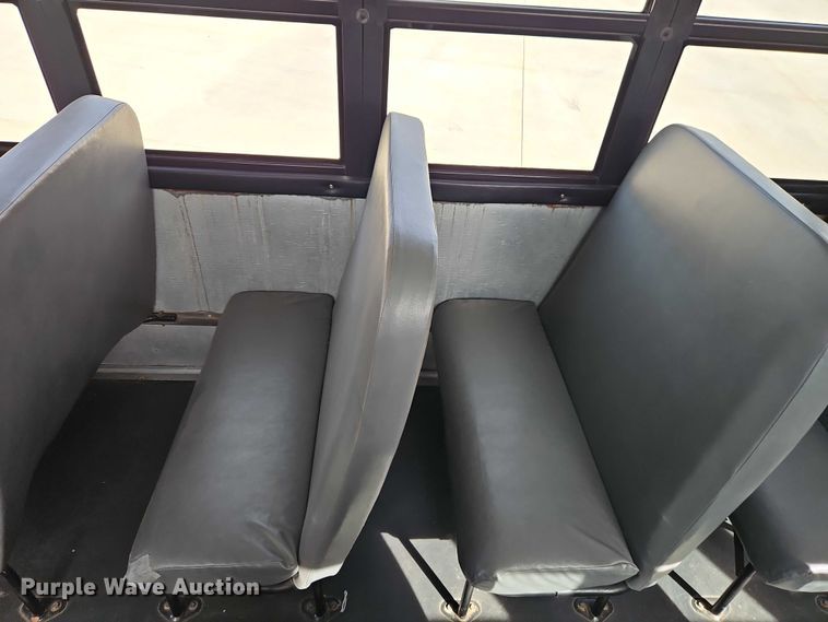 image for item FN5588 2009 Thomas Built school bus