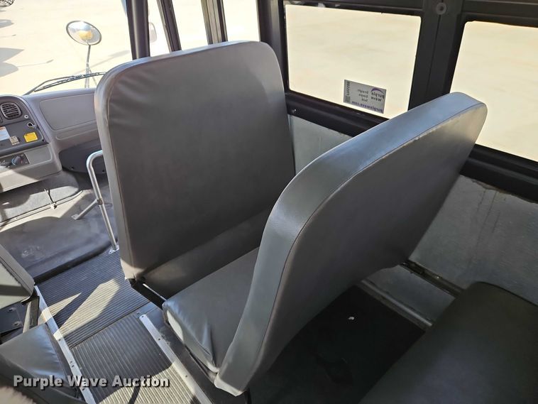 image for item FN5588 2009 Thomas Built school bus