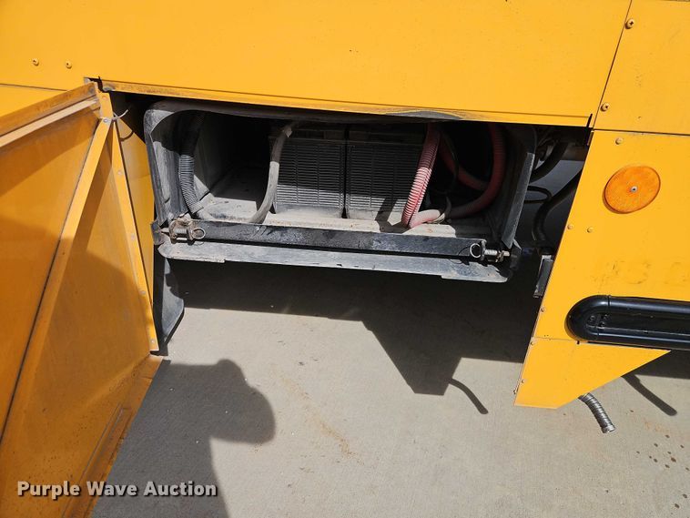 image for item FN5589 2009 Thomas Built school bus