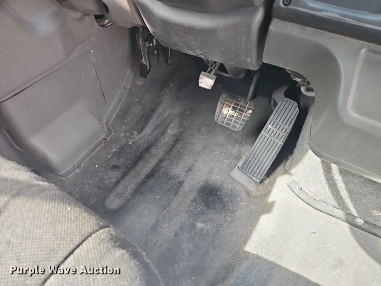 image for item FN5589 2009 Thomas Built school bus