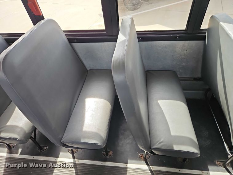 image for item FN5589 2009 Thomas Built school bus