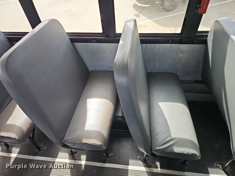 image for item FN5589 2009 Thomas Built school bus