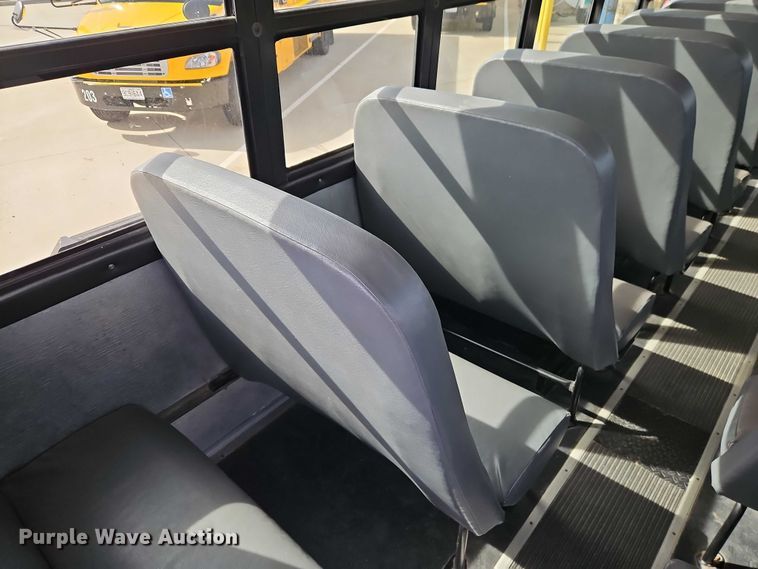 image for item FN5589 2009 Thomas Built school bus