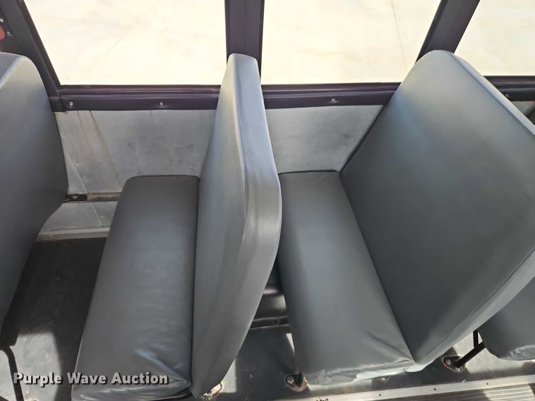 image for item FN5589 2009 Thomas Built school bus