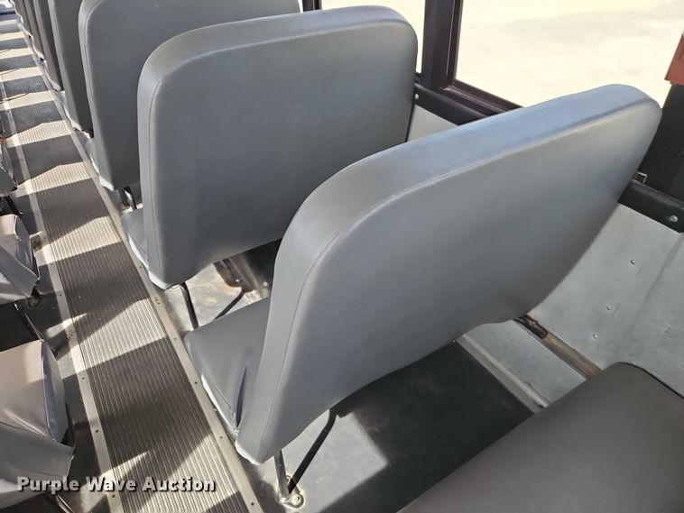 image for item FN5589 2009 Thomas Built school bus