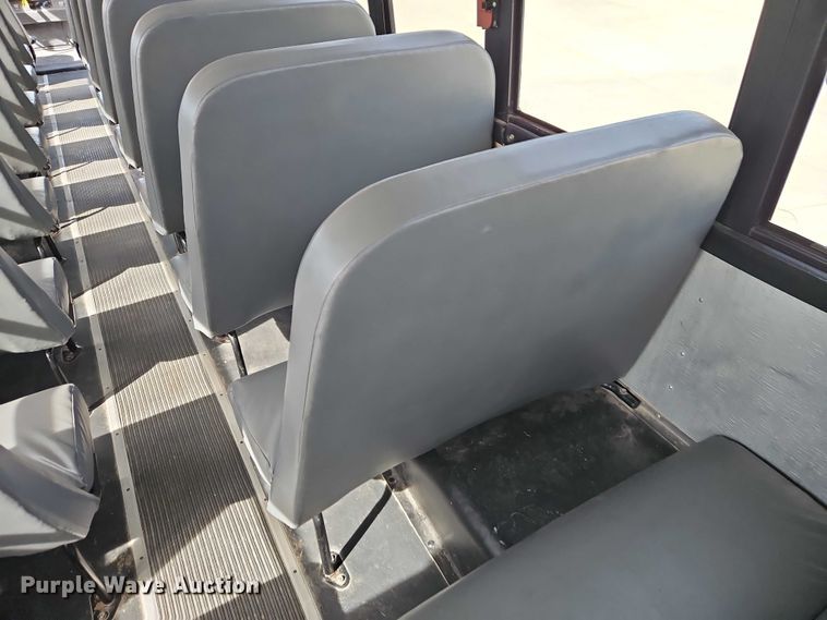 image for item FN5589 2009 Thomas Built school bus