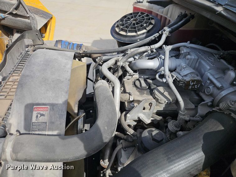 image for item FN5589 2009 Thomas Built school bus