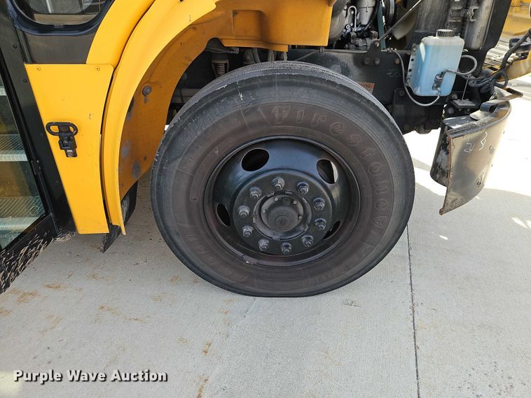 image for item FN5589 2009 Thomas Built school bus