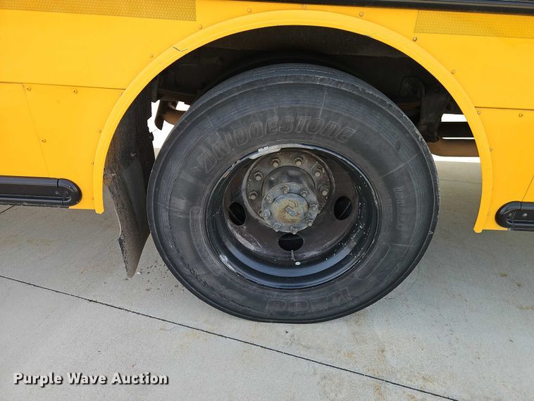 image for item FN5589 2009 Thomas Built school bus