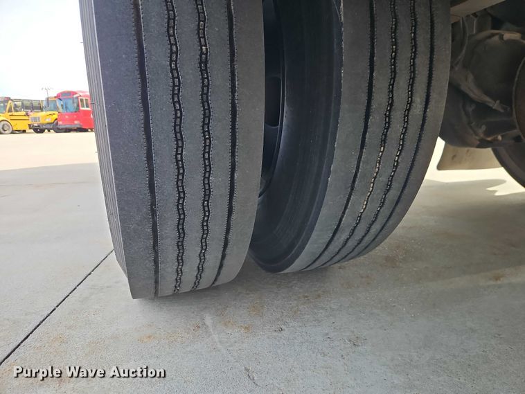 image for item FN5589 2009 Thomas Built school bus