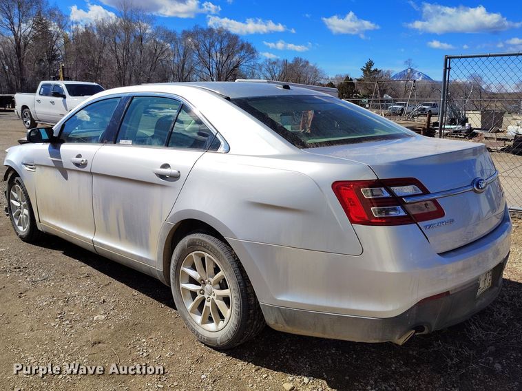 image for item IH9453 2014 Ford Taurus 