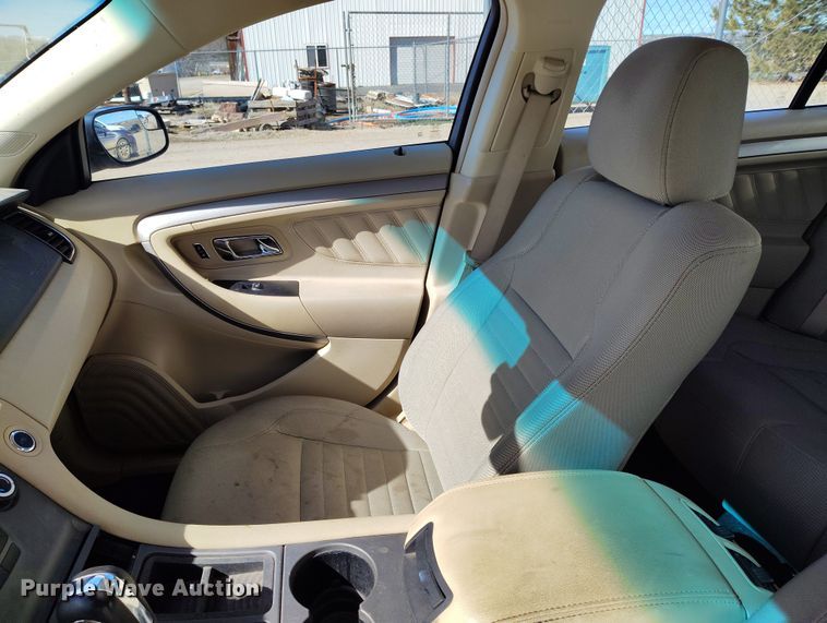 image for item IH9453 2014 Ford Taurus 