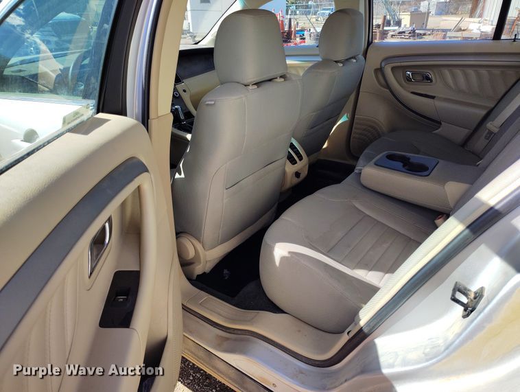 image for item IH9453 2014 Ford Taurus 